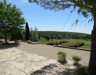 DROME PROVENCALE Exceptionnelle Propriété de 106 ha et superbe Mas