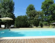 DROME SUD Belle Maison fin 18e siècle agrandie et restaurée, dépendances