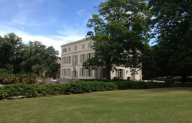 Vaucluse, beautiful and elegant restored bastide, 15’ Carpentras