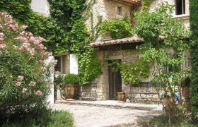 Maison de village en Drôme Provençale