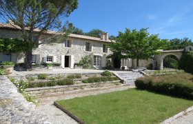 DROME PROVENCALE Exceptional Property with a huge Mas and 106 ha of land
