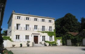Maison noble de village à Charpey Drôme
