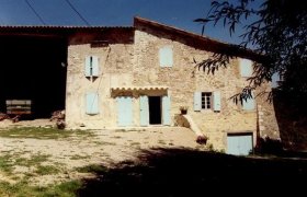 Domaine de 375 ha à Rochefourchat Drôme