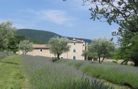 Ferme restaurée à Mirmande - Drôme