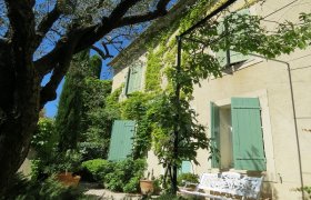 Restored house in Entrechaux Vaucluse