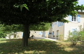 Restored house in La Laupie - Drome