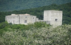 DROME PROVENCALE Medieval chateau and tower to be restored